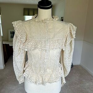 DÔEN Eyelet Lace Blouse Small Cream Ruffle Victorian Prairie Top Romantic
